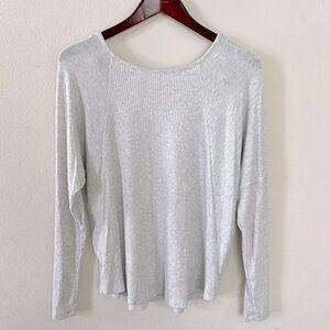 SO White Long Sleeve Sweater Knit Womens Size Large Ribbed Winter Fall